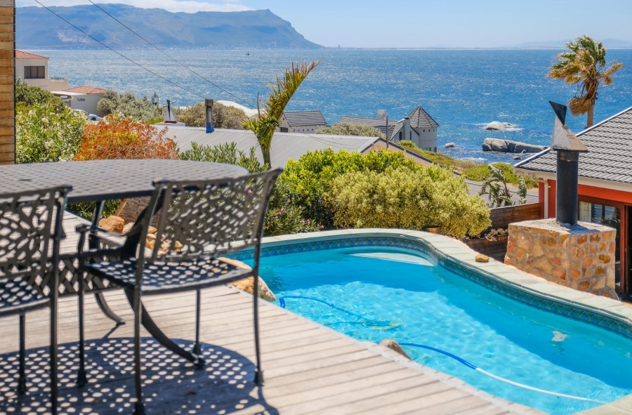 3 Bedroom Property for Sale in Simons Town Western Cape